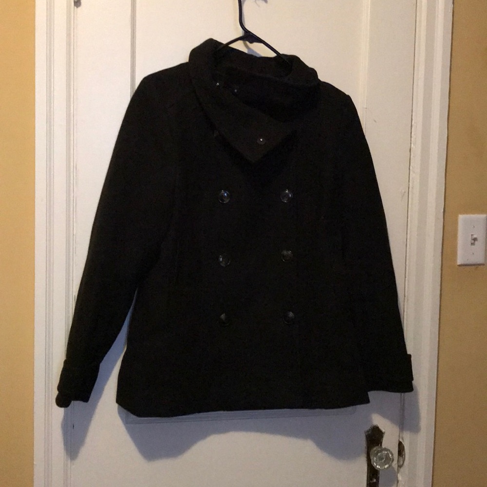 H& M Women’s Peacoat size 14